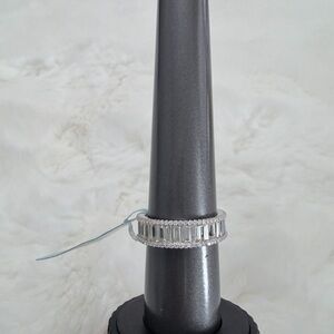 Elegant Silver Infinity Ring